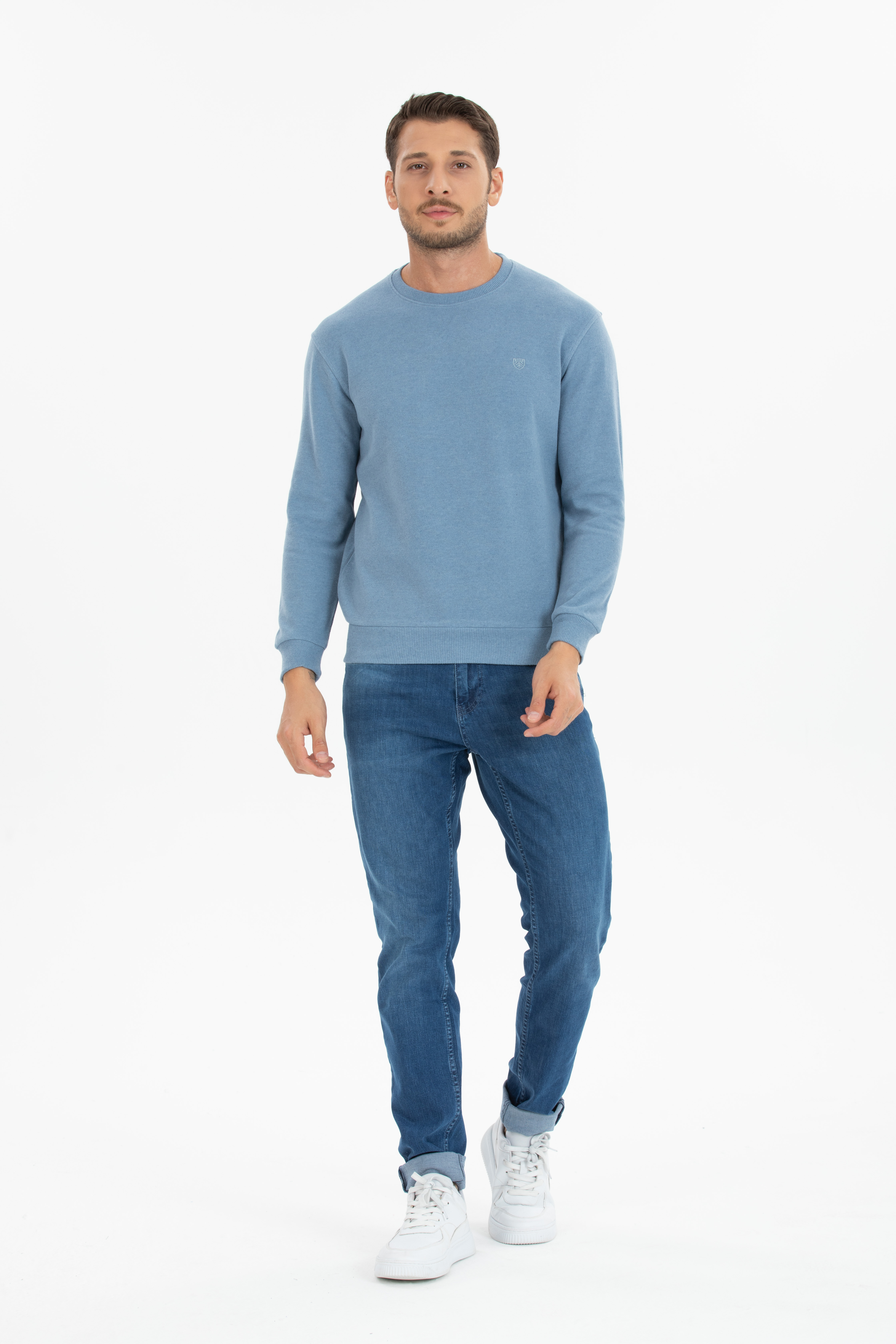 Basic 0 Yaka Model Mavi Uzun Kollu Sweatshirt