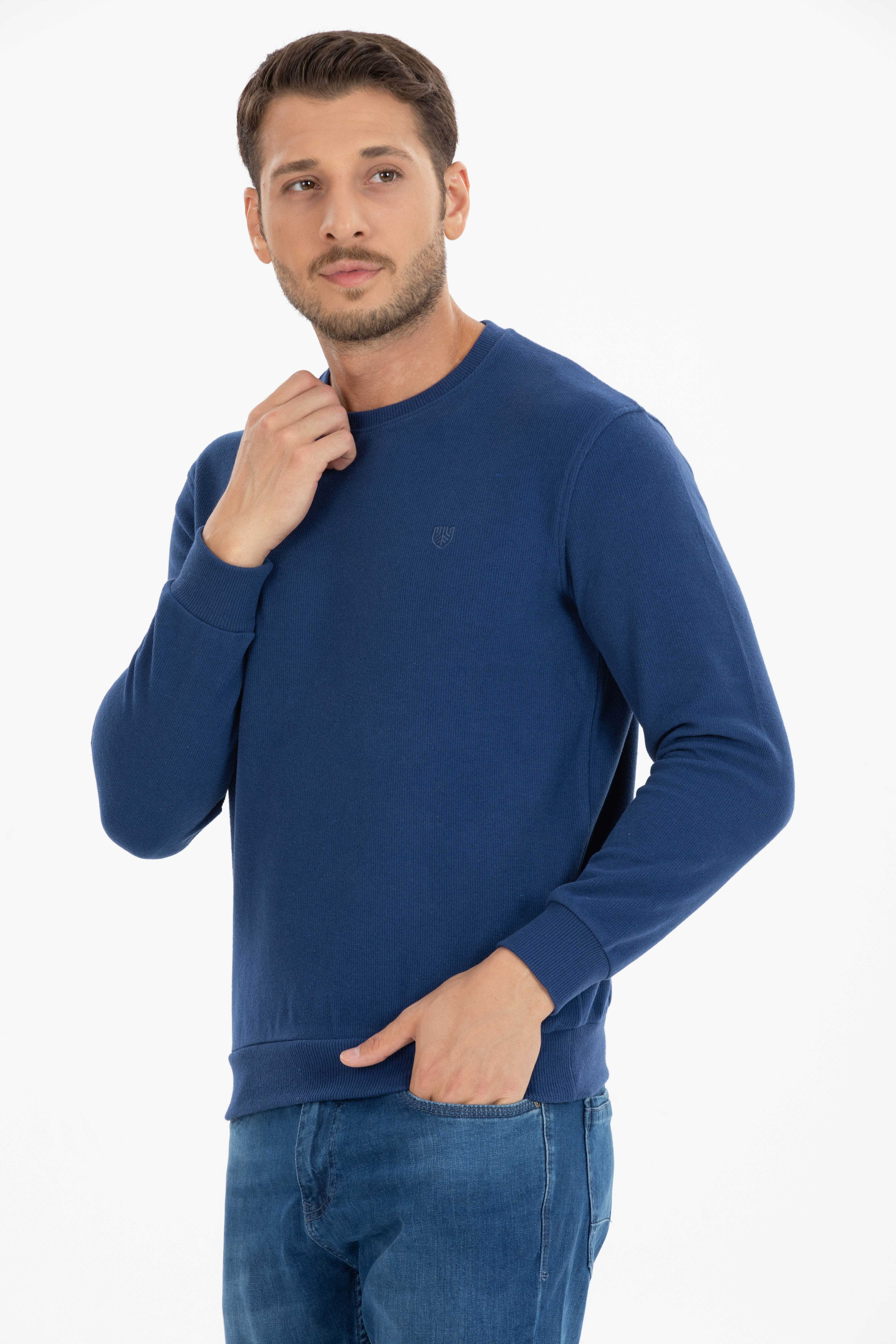 Basic 0 Yaka Model Koyu Mavi Uzun Kollu Triko